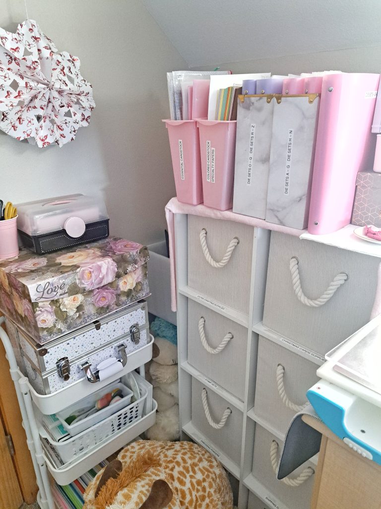 I like my Pinky Craftroom ~ BellaArt Creatives, Kim McDougal Handmade Crafter
