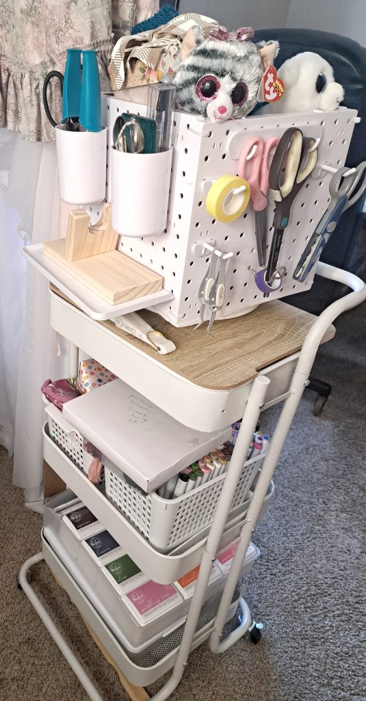I like my Pinky Craftroom ~ BellaArt Creatives, Kim McDougal Handmade Crafter