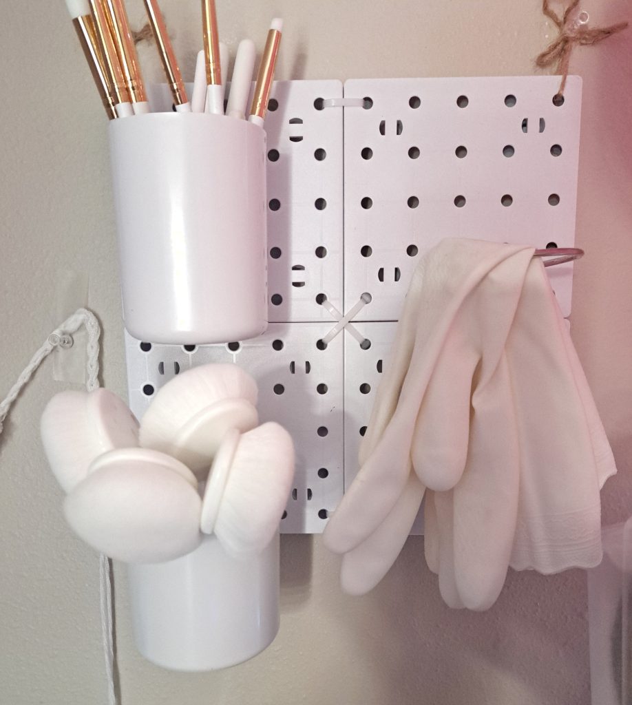 I like my Pinky Craftroom ~ BellaArt Creatives, Kim McDougal Handmade Crafter