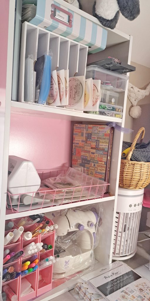 I like my Pinky Craftroom ~ BellaArt Creatives, Kim McDougal Handmade Crafter
