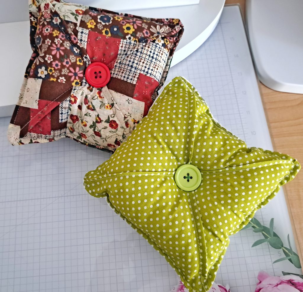 Simple Stuffed Reversible Pillows ~ BellaArt Creatives